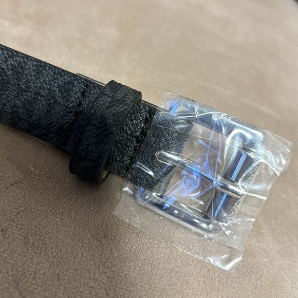 Michael Kors adjustable belt monogram black/Gray with silver hardware-SizeS/M - Picture 12 of 17